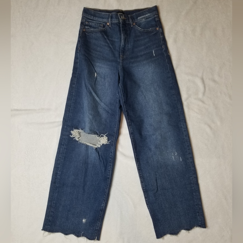 Express 90's Wide Leg Super High Rise Distressed Jeans